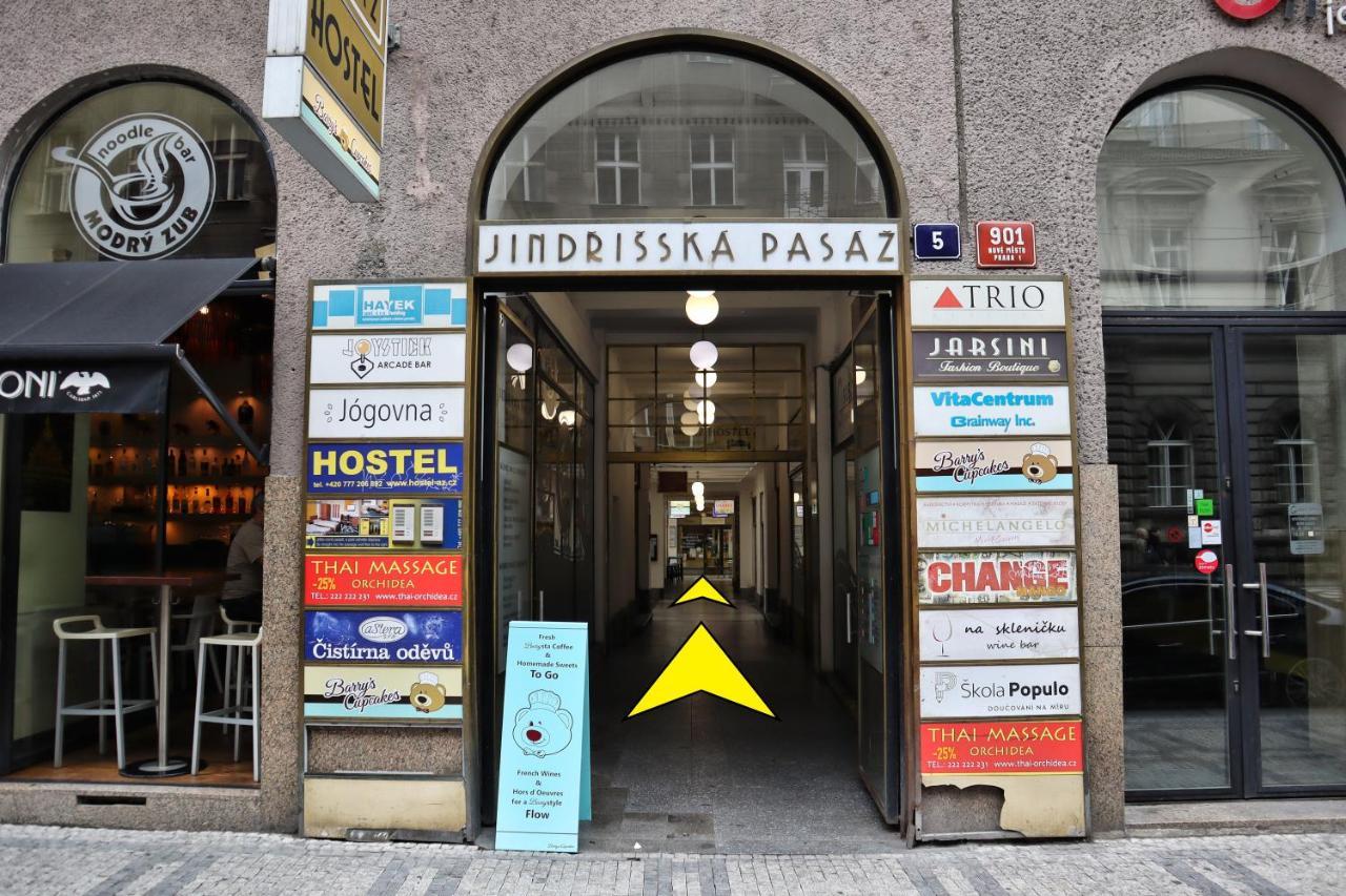 A Plus Hostel - Centrum Prag Dış mekan fotoğraf