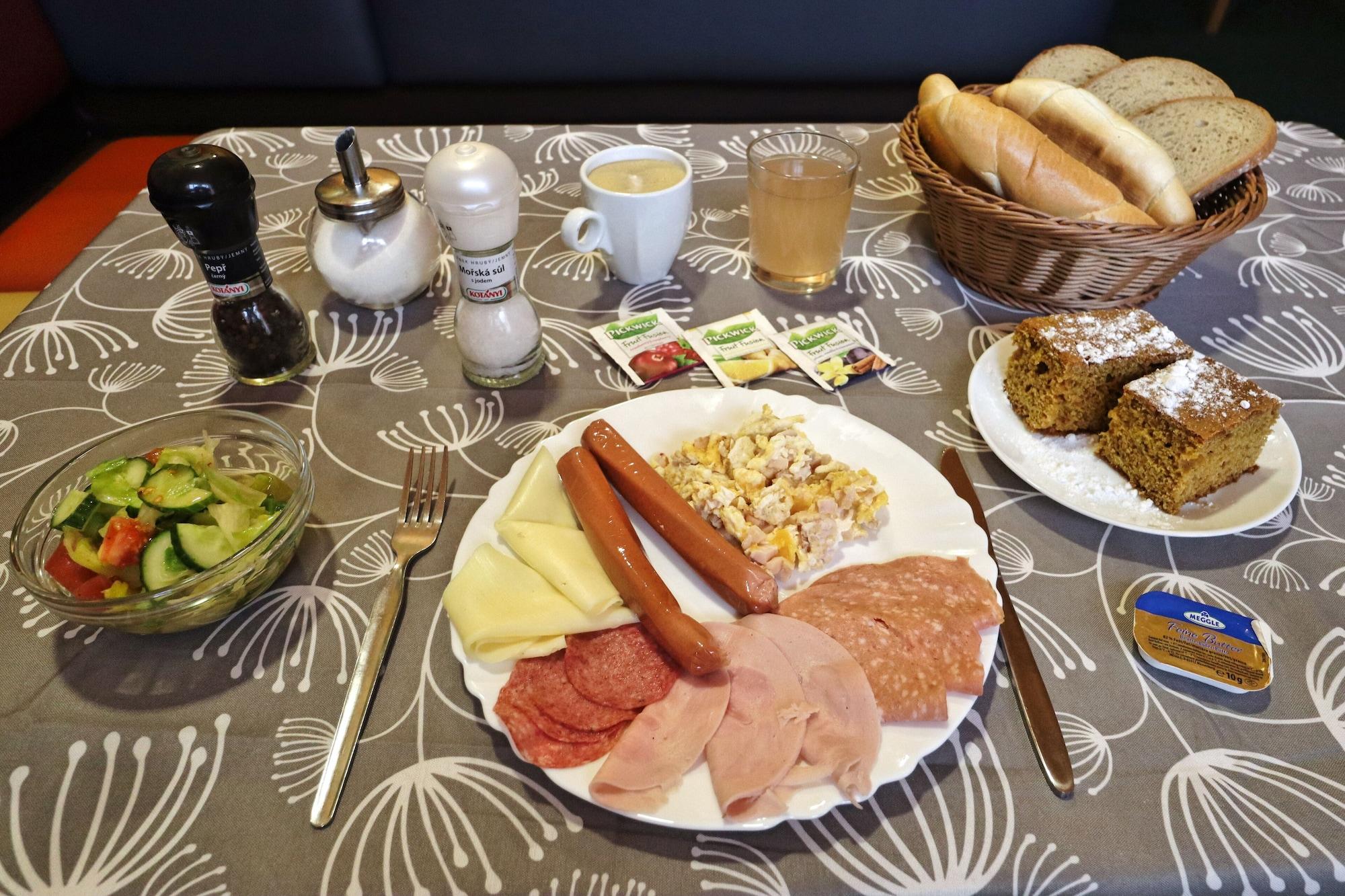 A Plus Hostel - Centrum Prag Dış mekan fotoğraf