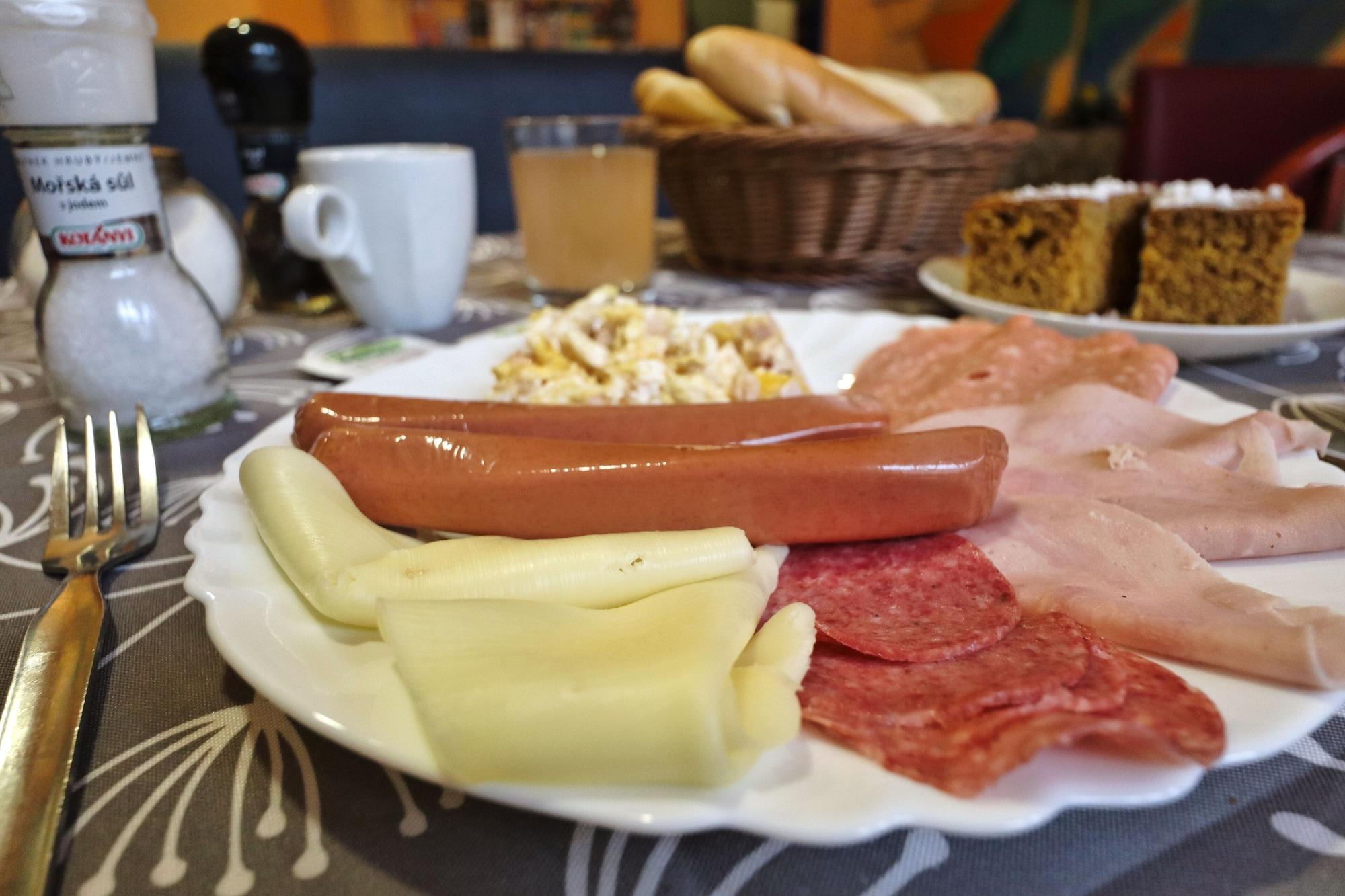 A Plus Hostel - Centrum Prag Dış mekan fotoğraf