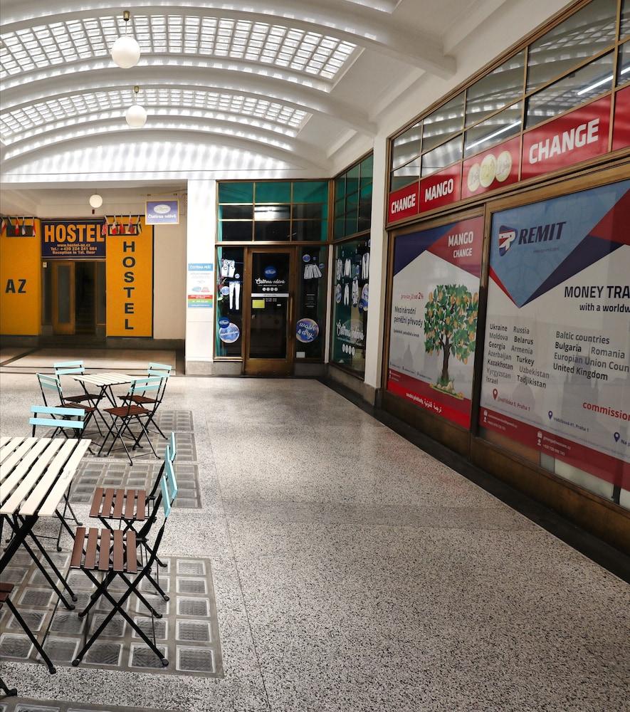 A Plus Hostel - Centrum Prag Dış mekan fotoğraf