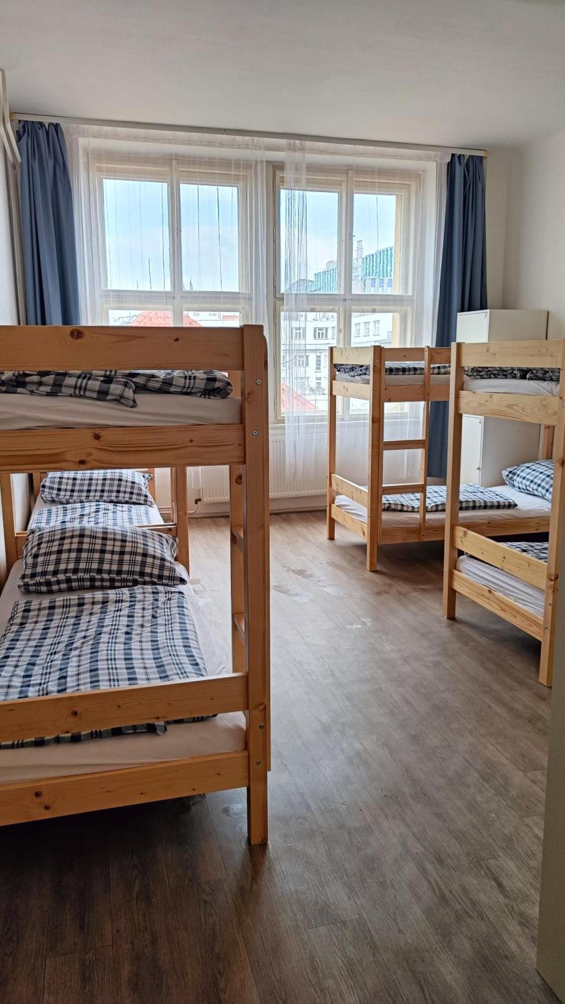A Plus Hostel - Centrum Prag Dış mekan fotoğraf
