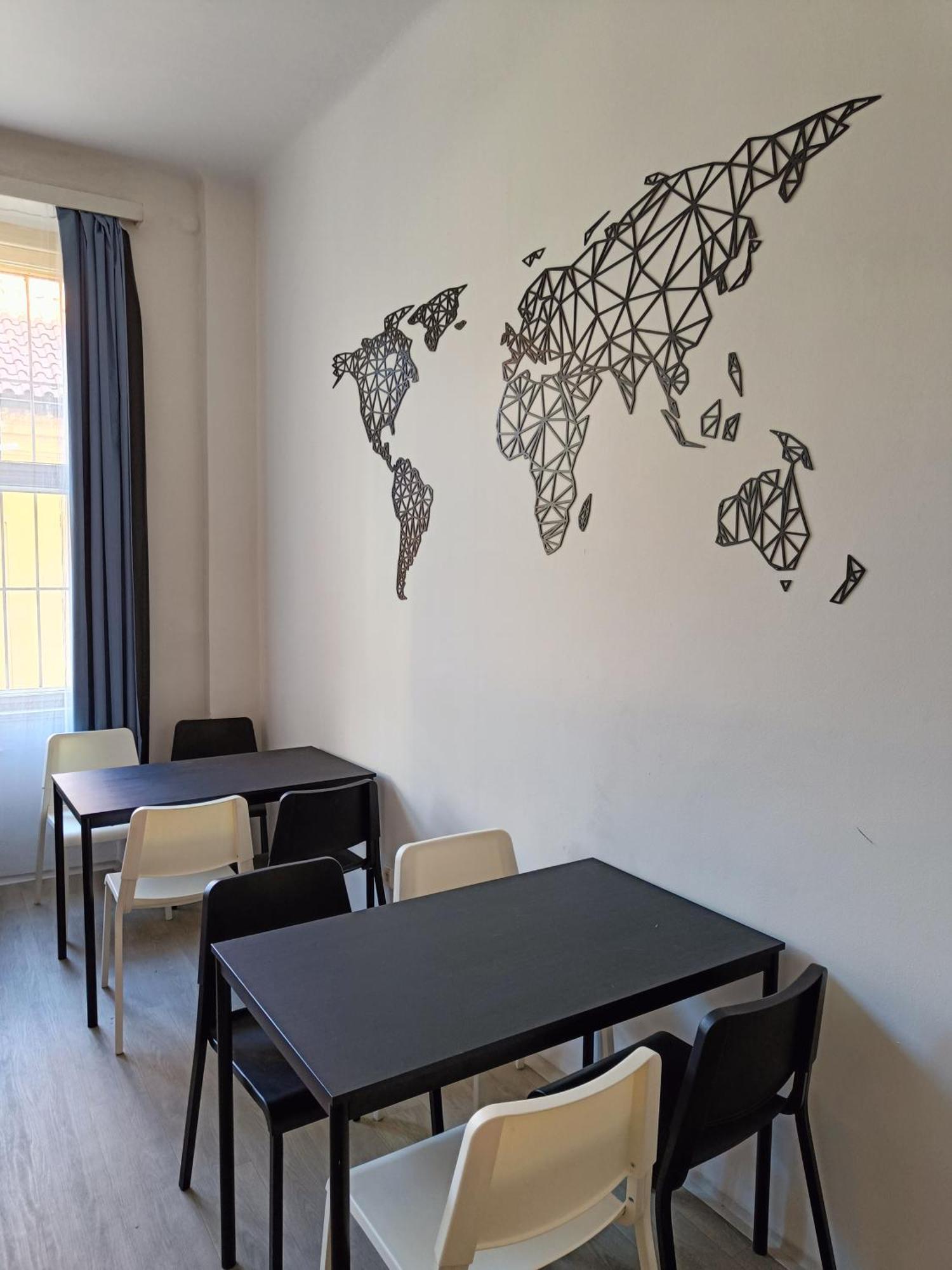 A Plus Hostel - Centrum Prag Dış mekan fotoğraf