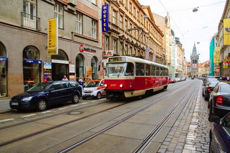 A Plus Hostel - Centrum Prag Dış mekan fotoğraf
